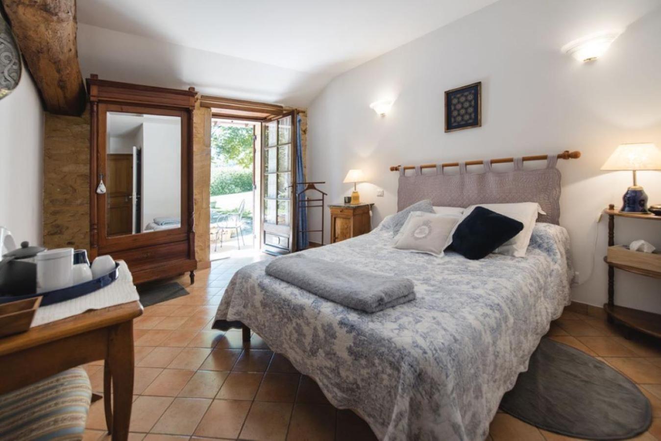 Les Filolies Bed & Breakfast Saint-Andre-d'Allas Екстериор снимка